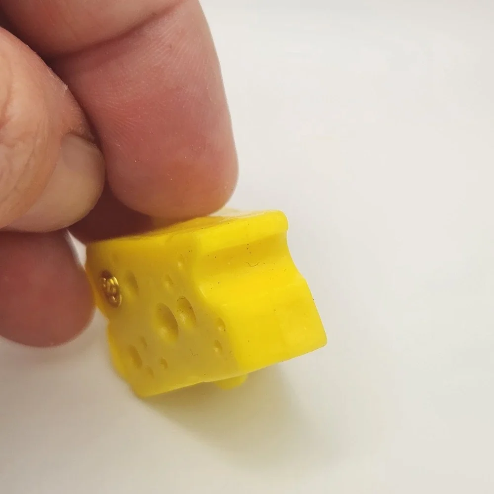 Shopkins Chee Zee Yellow Cheese Wedge Snap Charm Moose Figure Mini Toy Season 1